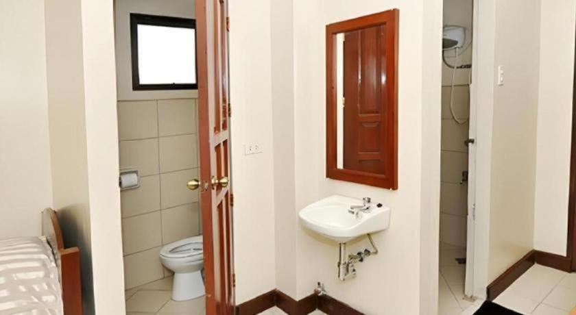 אילוילו El Haciendero Private Hotel מראה חיצוני תמונה