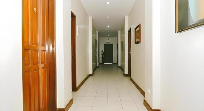 אילוילו El Haciendero Private Hotel מראה חיצוני תמונה